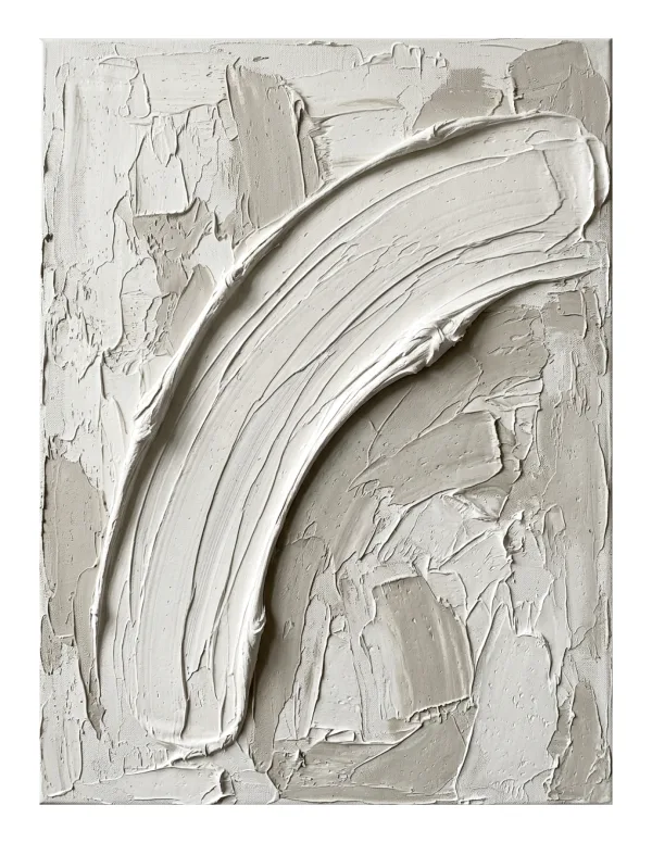 Thick, textured plaster in neutral tones forms a raised arc shape on a background of rough plaster strokes.